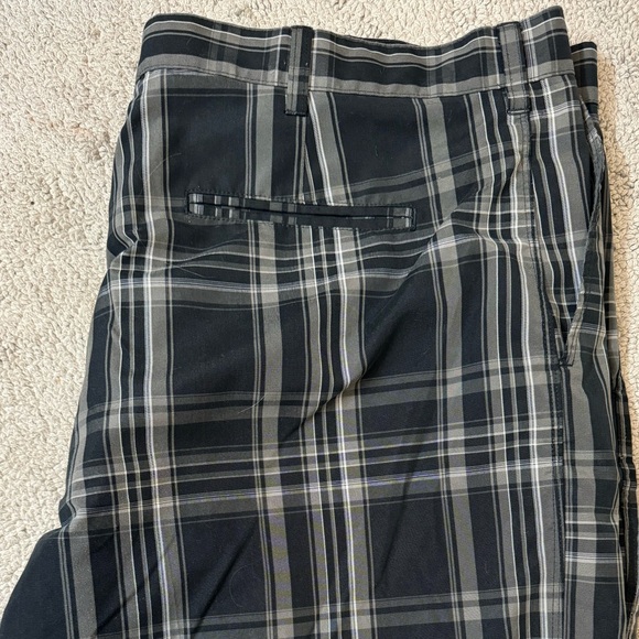 Six pair of mens shorts - Picture 10 of 11